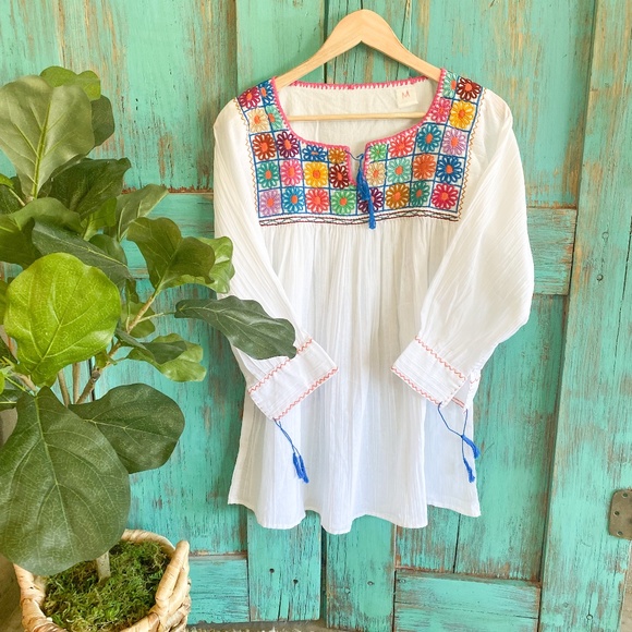 KAAY Boutique Tops - Mexican Embroidered Jalisco Blouse